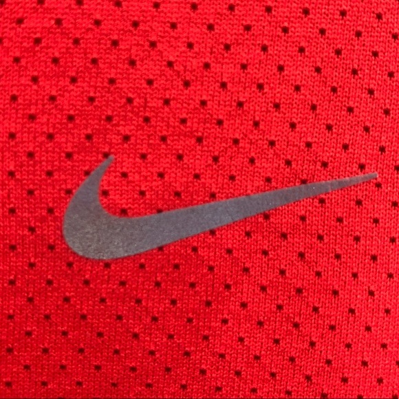 Nike red long sleeve athletic top - Picture 3 of 5